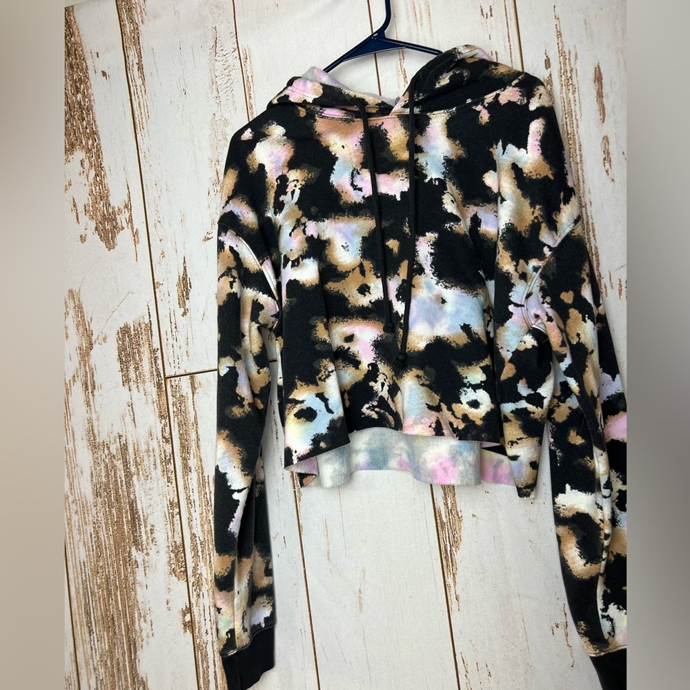 WILD FABLE  NWOT crop top hoodie xlg women